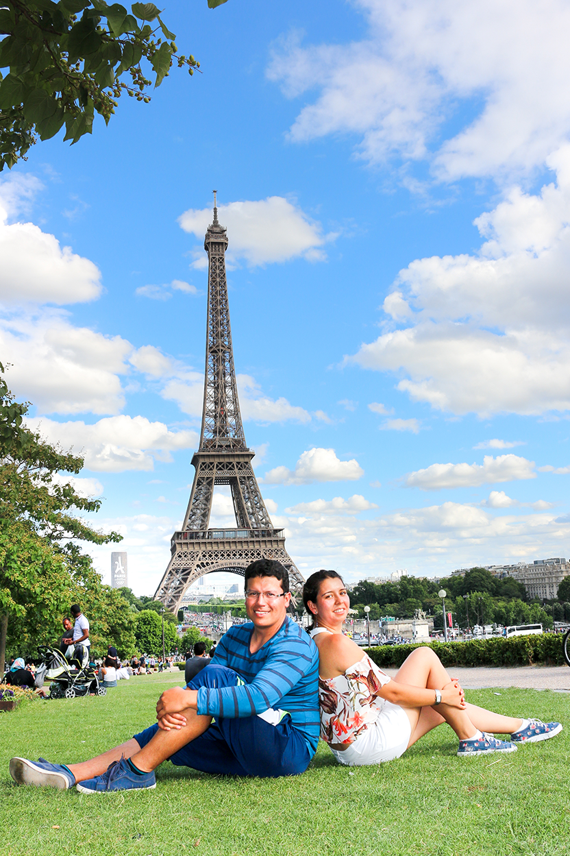 Yeison Palencia y Nicole Castañeda en París